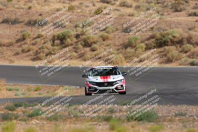 media/Jun-01-2025-CalClub SCCA (Sun) [[eae223c5dd]]/Group 2/Race 2/